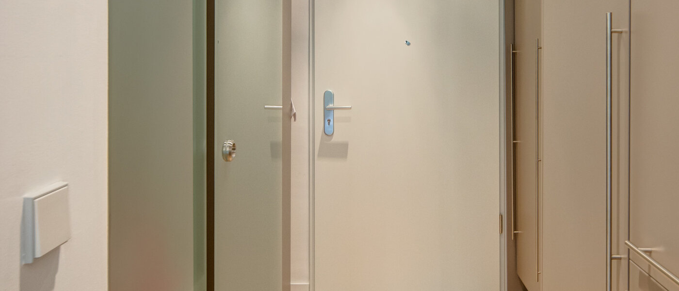 apartamento München Bogenhausen 01 pasillo 8661