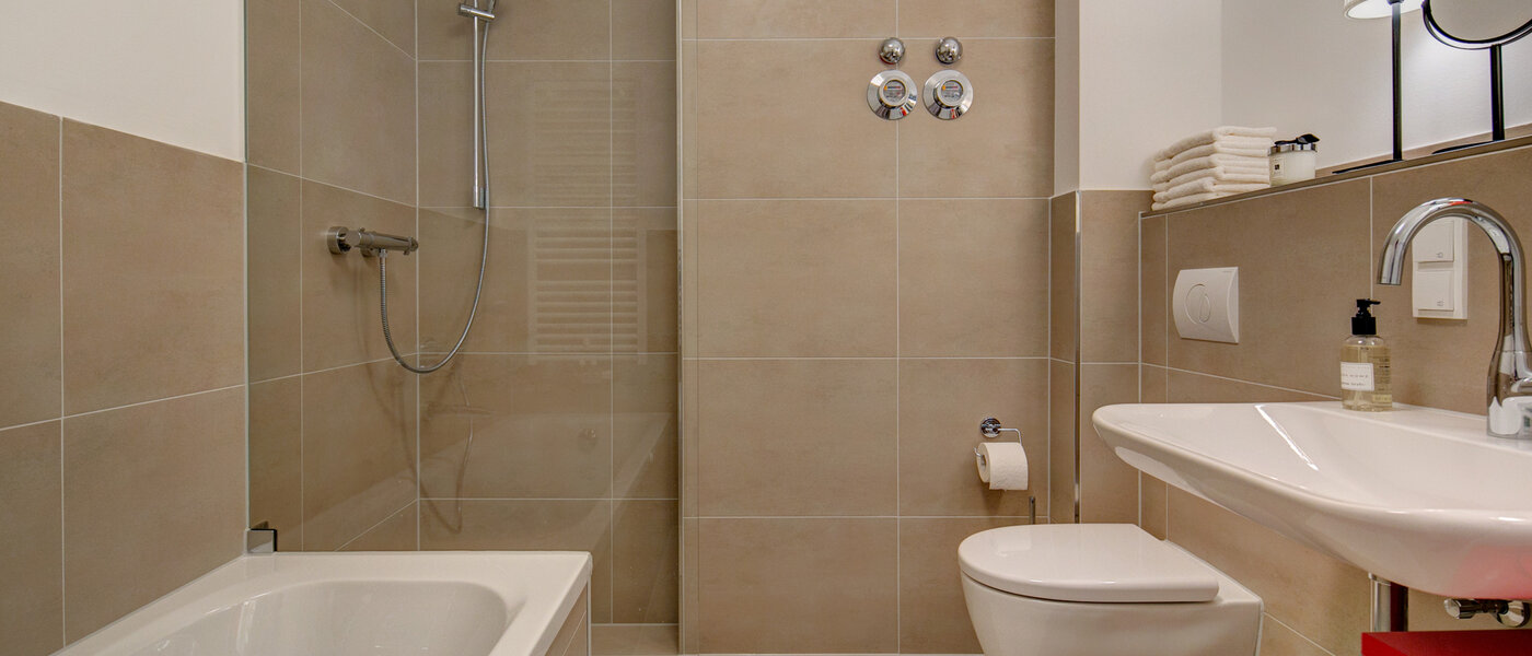 apartamento München Maxvorstadt 01 baño 8910