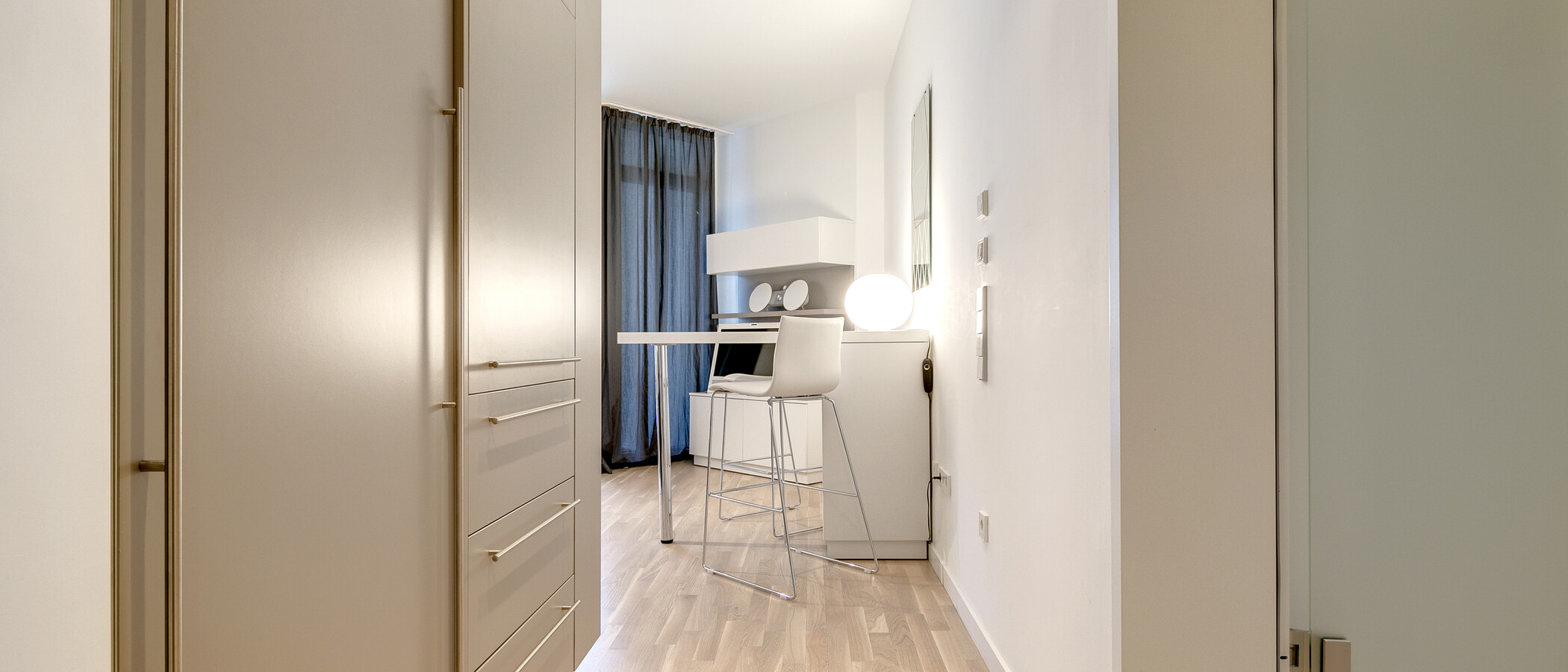 apartamento München Bogenhausen 01 pasillo 8949