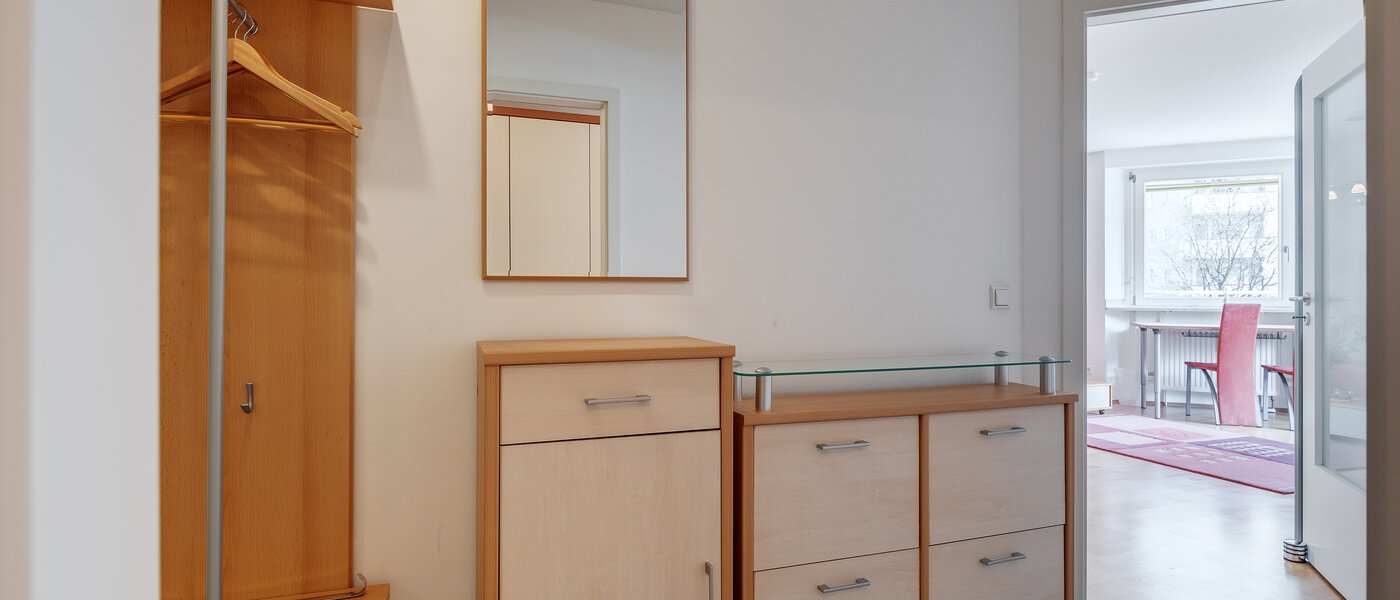 apartamento München Neuhausen 02 pasillo 8994