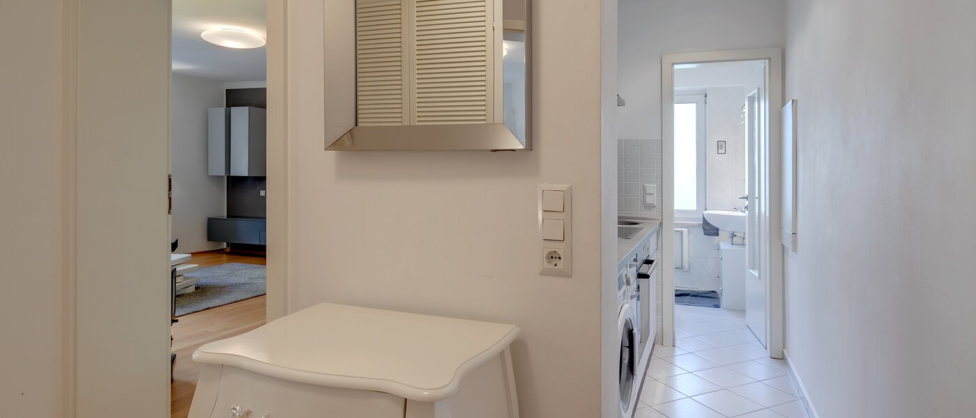 apartamento München Schwabing-Nord (zw. Leopoldstraße & Englischen Garten) 01 pasillo 9063