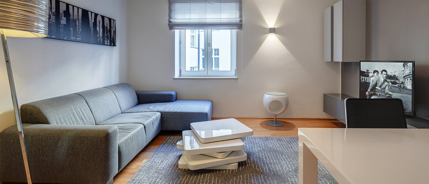 apartamento München Schwabing-Nord (zw. Leopoldstraße & Englischen Garten) 02 sala de estar 9063