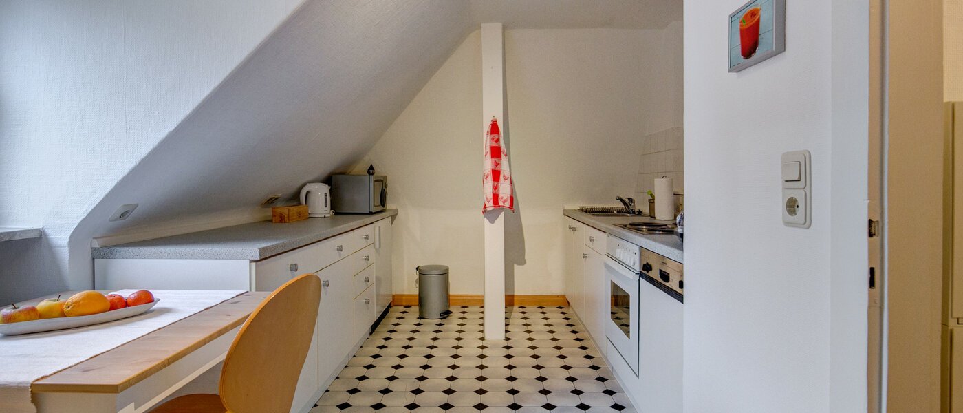 ático Gräfelfing 01 cocina 9079