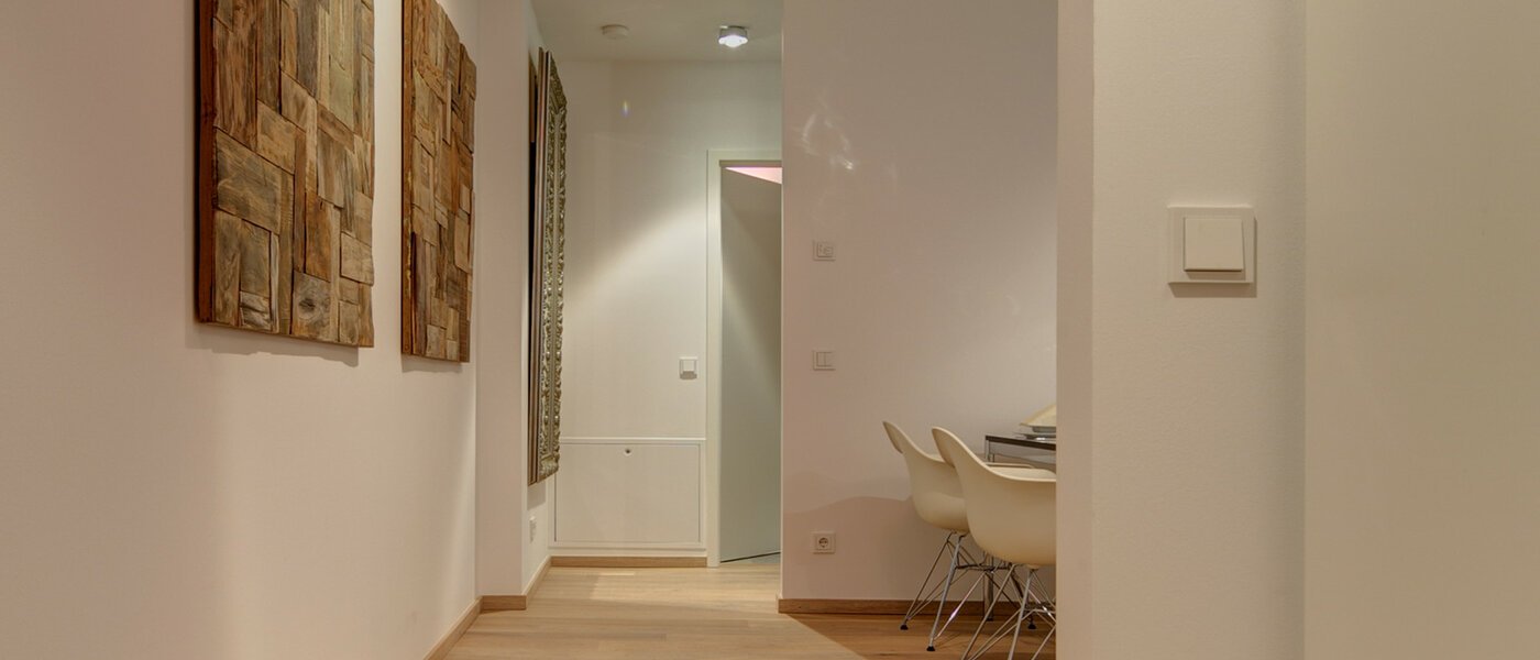 apartamento München Neuhausen 04 pasillo 9154