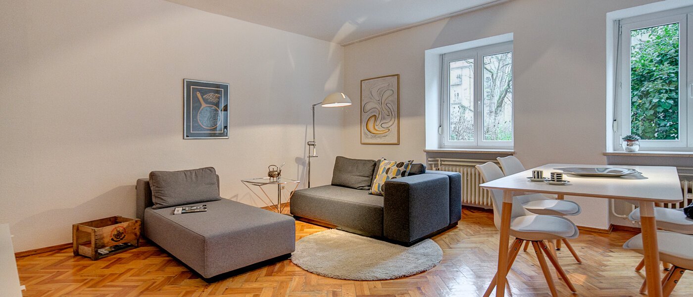 apartamento München Schwabing (links der Leopoldstraße) 03 salón 9173