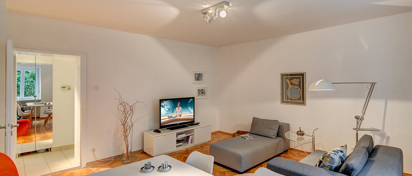 apartamento München Schwabing (links der Leopoldstraße) 04 salón 9173