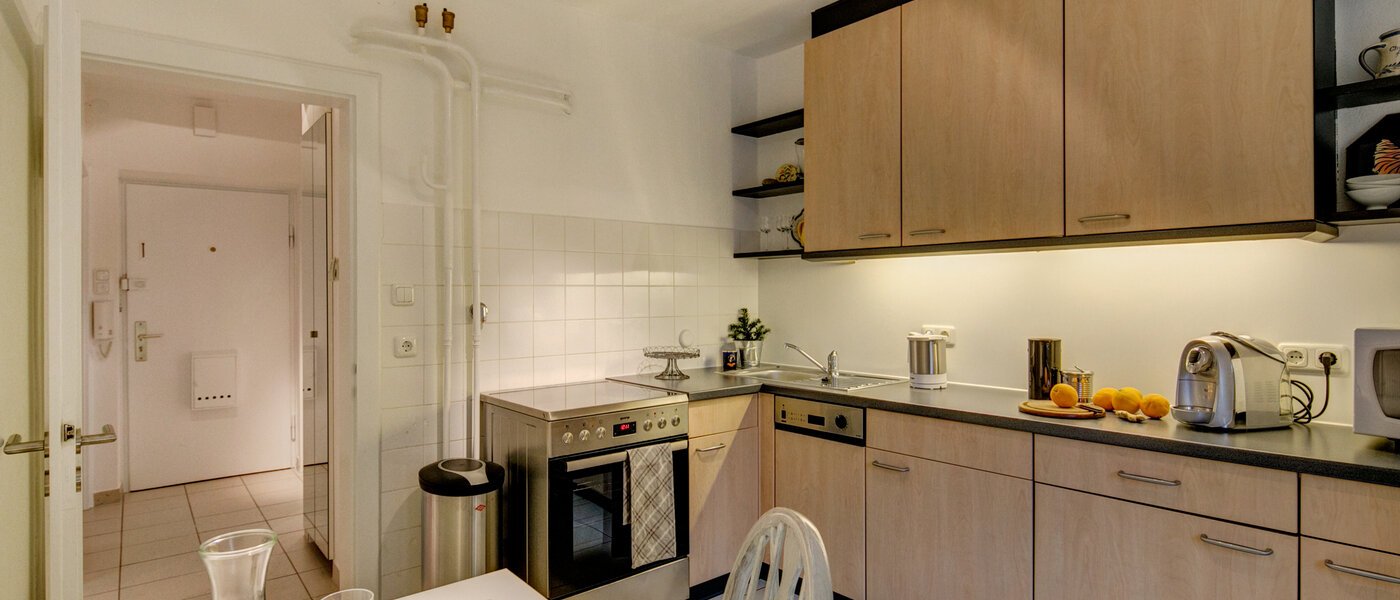 apartamento München Schwabing (links der Leopoldstraße) 01 cocina 9173