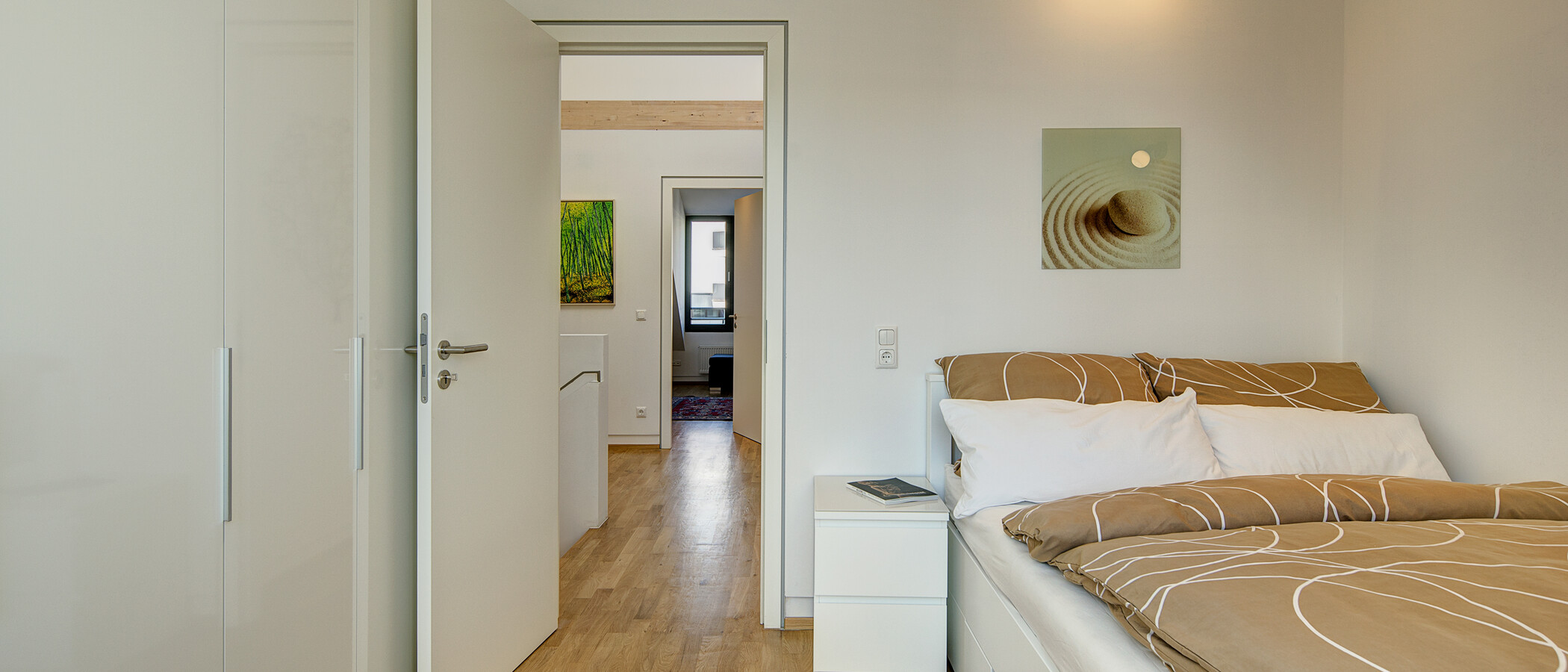 apartamento München Maxvorstadt - Westen 01 2. dormitorio 9408