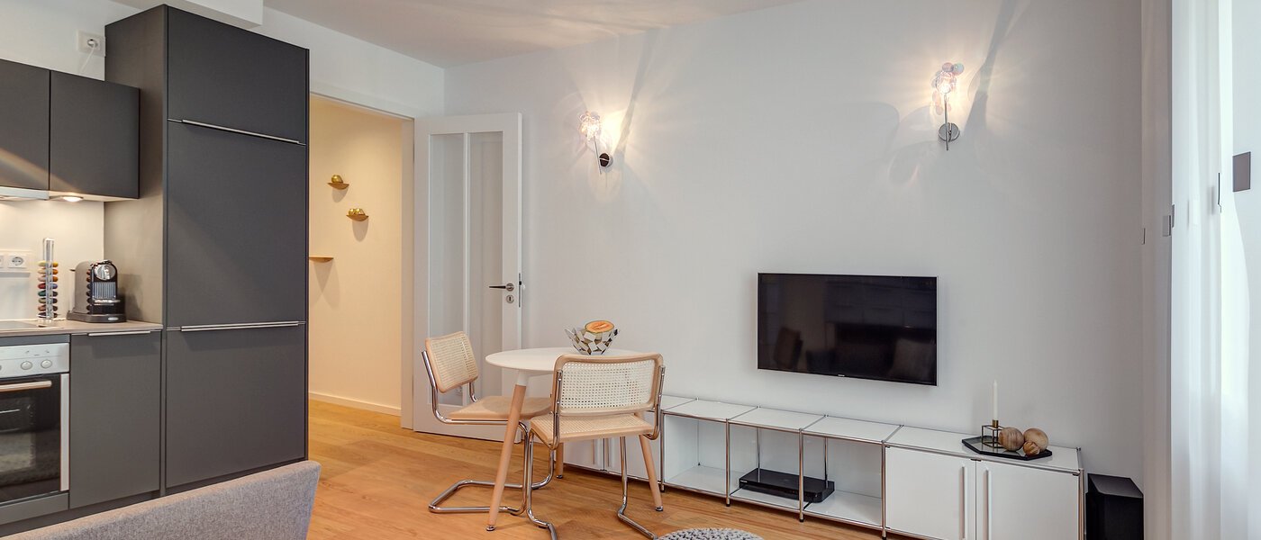 apartamento München Schwabing (rechts der Leopoldstraße) 04 salón 9520