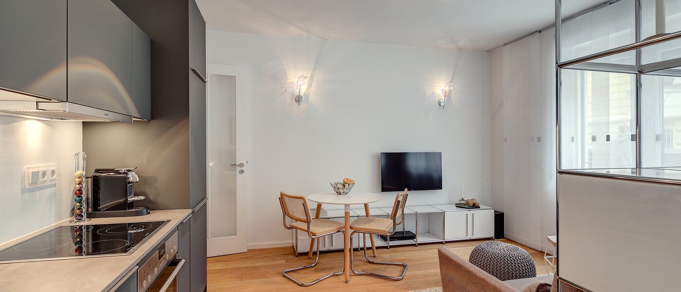 apartamento München Schwabing (rechts der Leopoldstraße) 02 cocina 9520