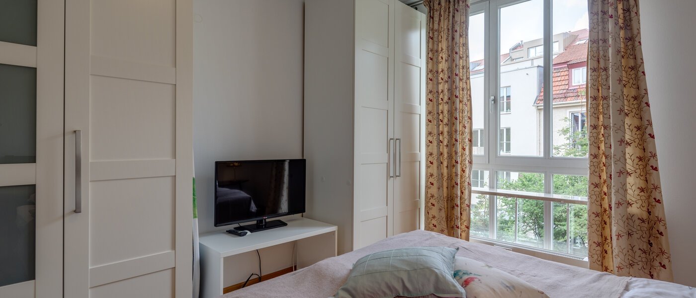 apartamento München Schwabing (links der Leopoldstraße) 03 dormitorio 9548