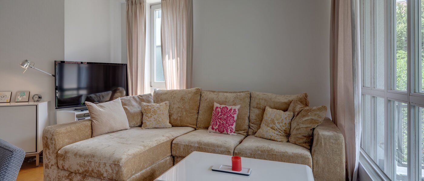 apartamento München Schwabing (links der Leopoldstraße) 03 sala de estar 9548