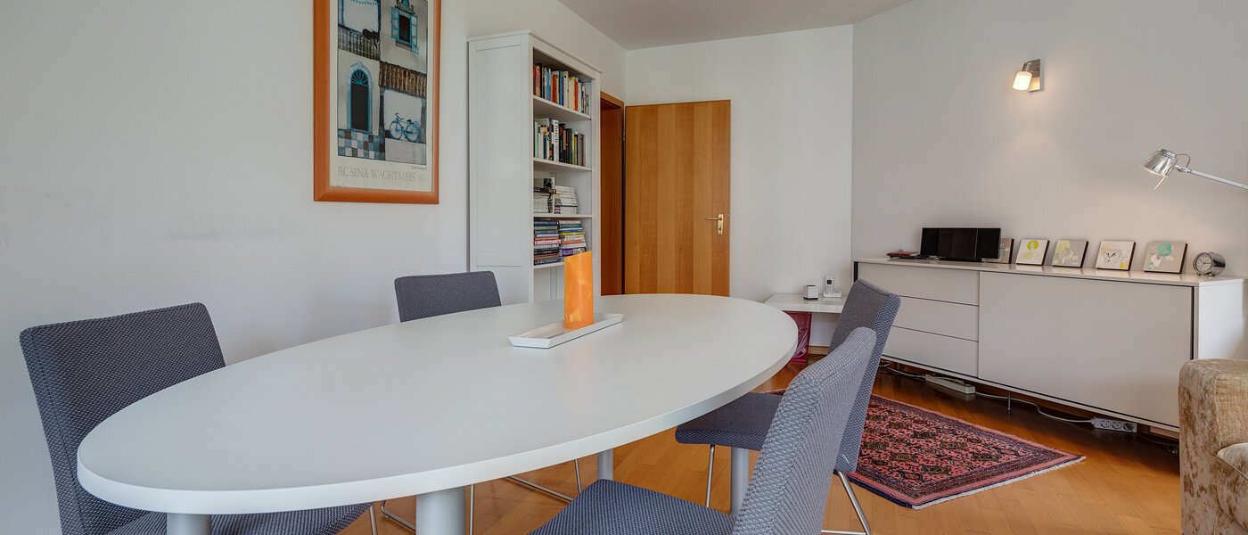 apartamento München Schwabing (links der Leopoldstraße) 04 sala de estar 9548