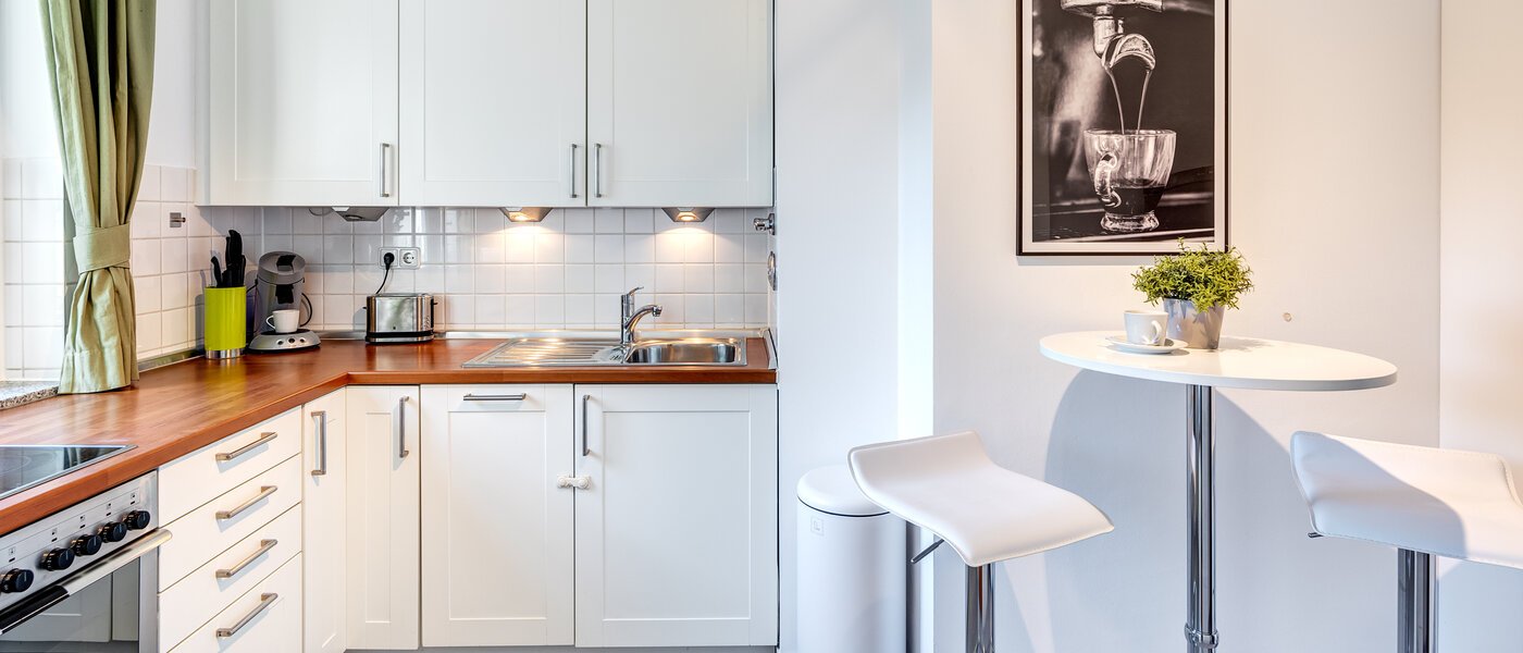 apartamento München Schwabing-Nord (zw. Leopoldstraße & Englischen Garten) 02 cocina 9573