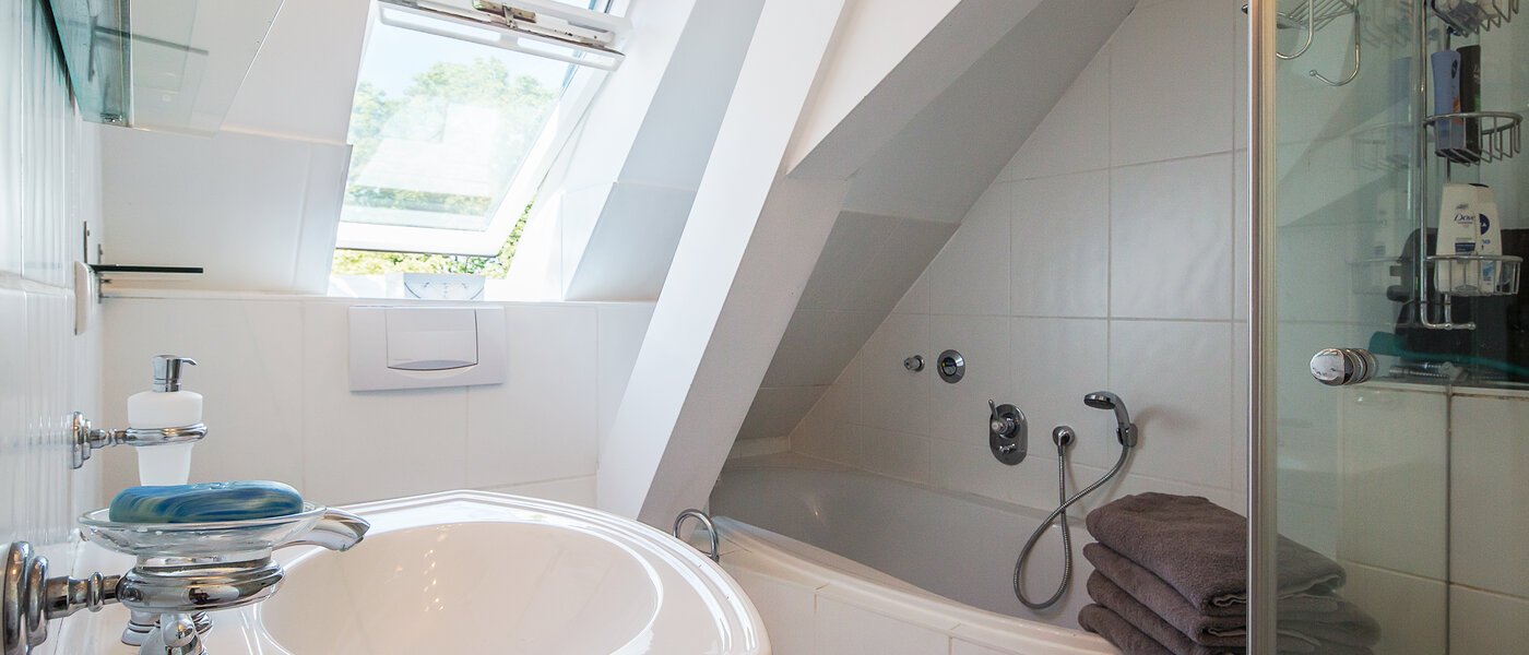 ático con terraza München Maxvorstadt - Universitätsviertel 01 baño 9606