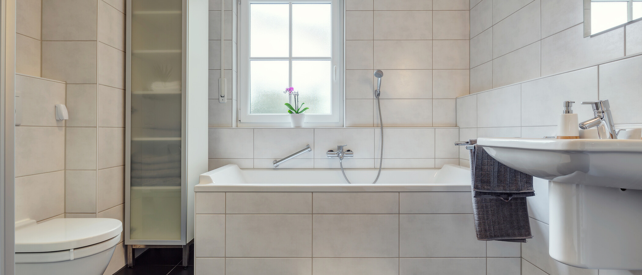 piso con jardín München Forstenried 01 baño 9703