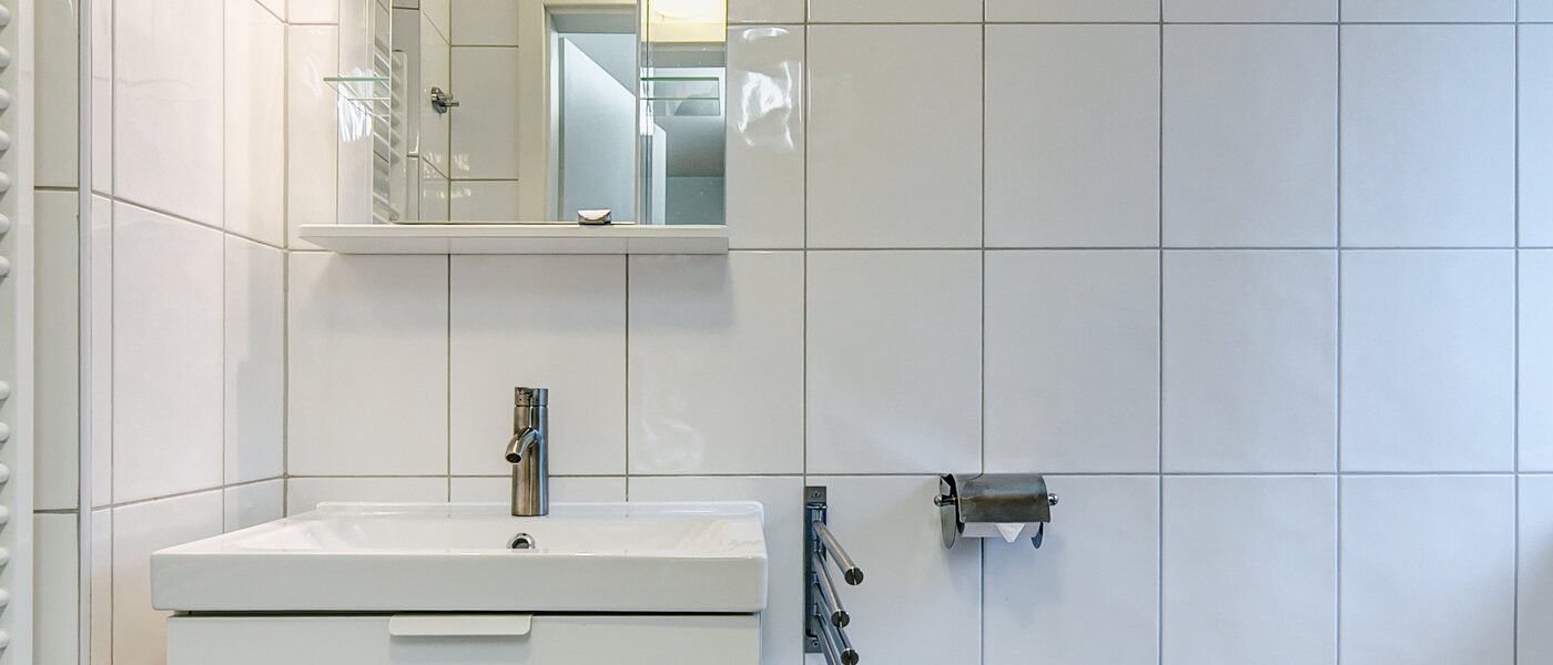 piso con jardín Gauting Stockdorf 01 baño 9728