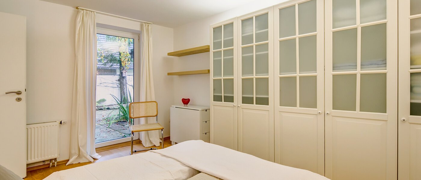 piso con jardín Gauting Stockdorf 01 dormitorio 9728