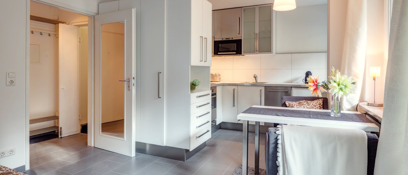 apartamento München Schwabing (rechts der Leopoldstraße) 04 salón 9736