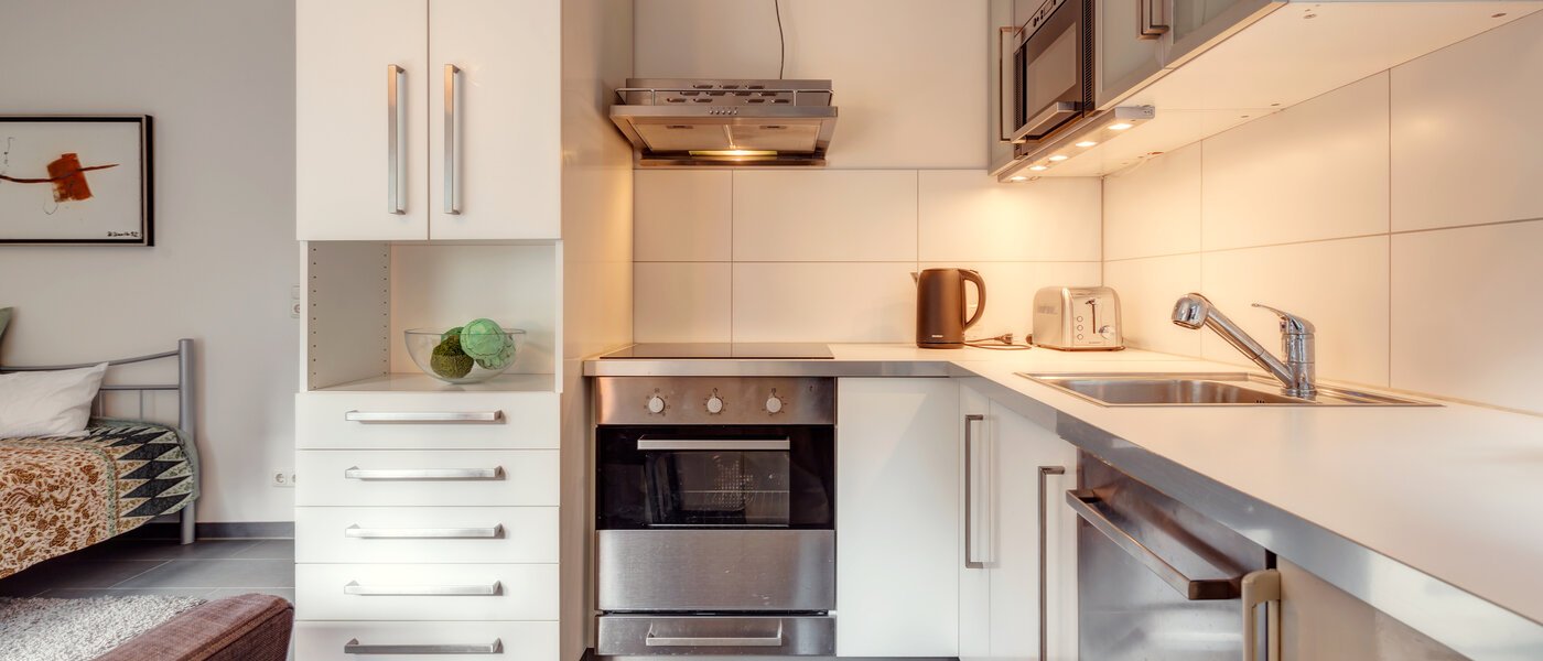 apartamento München Schwabing (rechts der Leopoldstraße) 02 cocina 9736