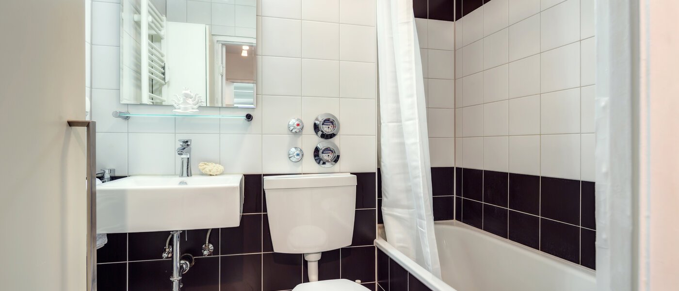 apartamento München Schwabing (rechts der Leopoldstraße) 01 baño 9736