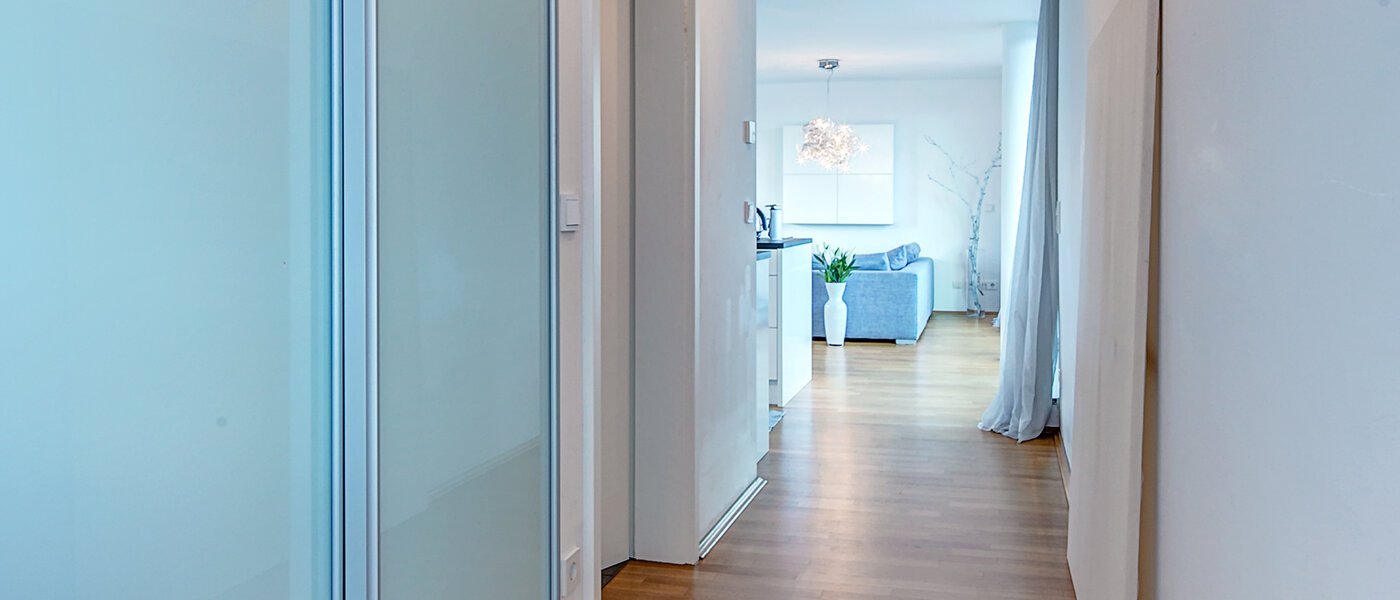 ático lujoso München Obergiesing 04 pasillo 9778