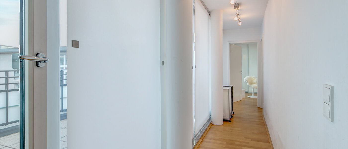 ático lujoso München Obergiesing 05 pasillo 9778