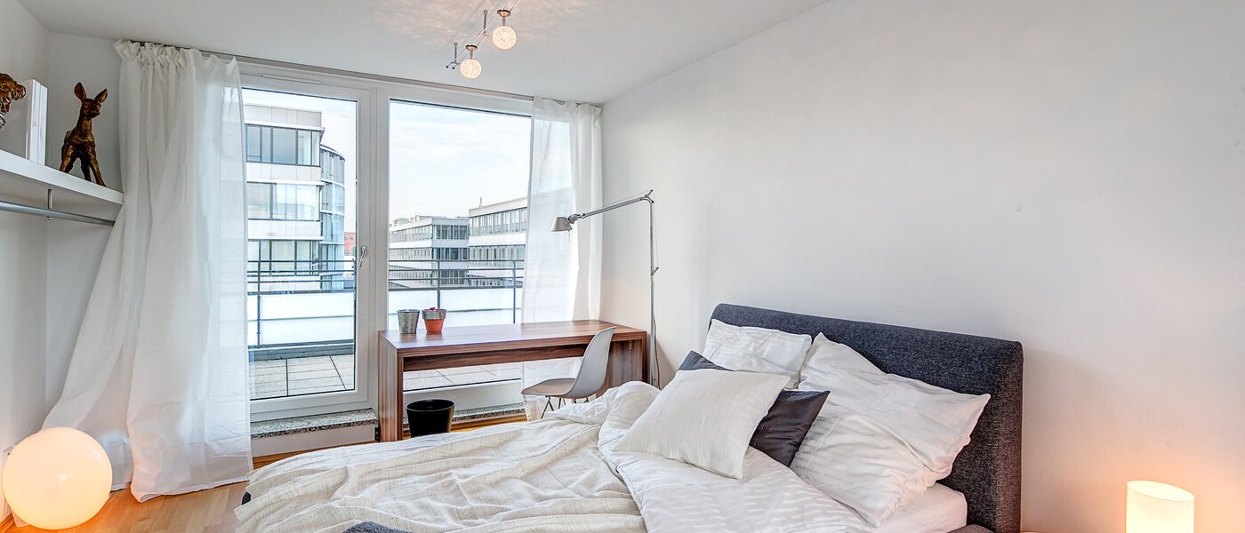 ático lujoso München Obergiesing 01 dormitorio 9778