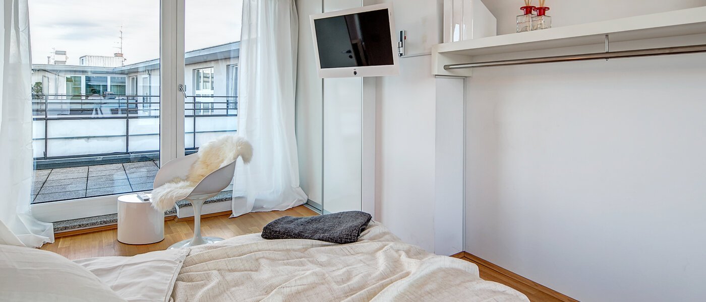 ático lujoso München Obergiesing 03 dormitorio 9778