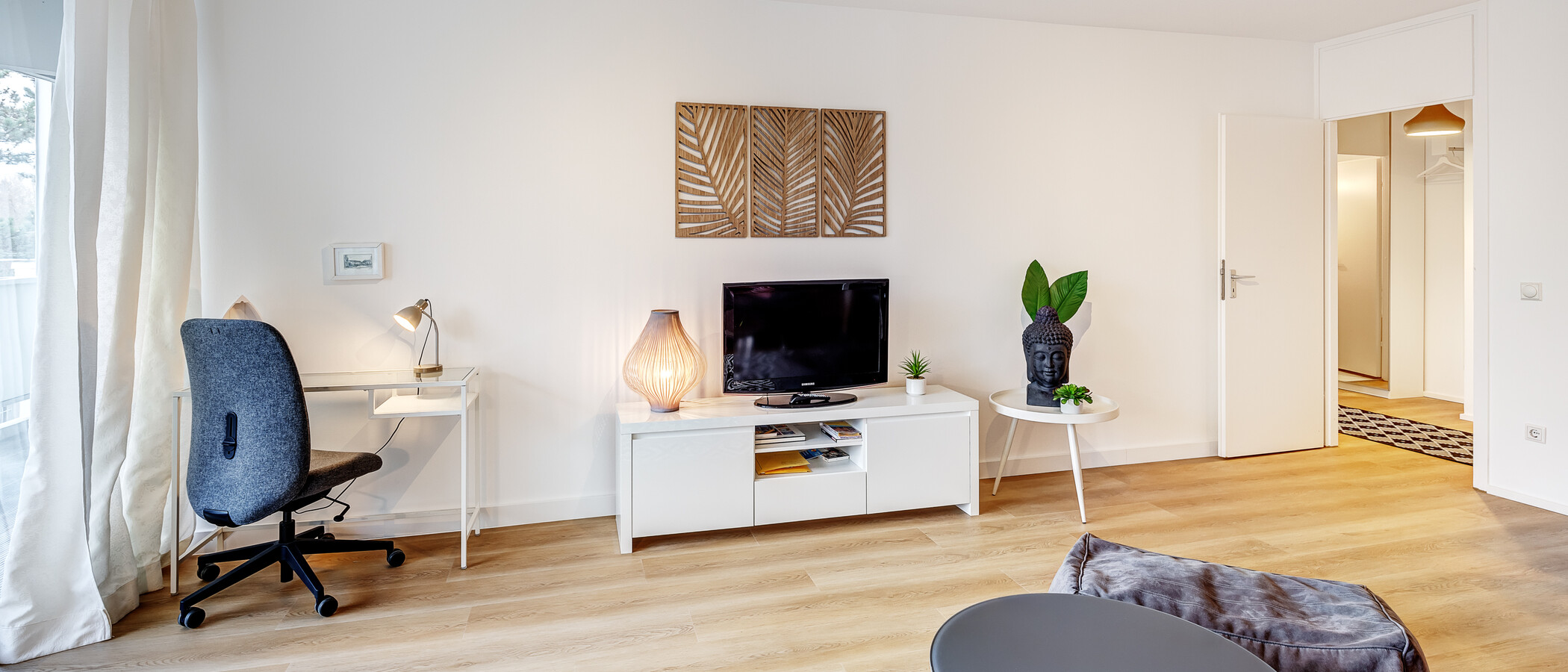 apartamento München Schwabing-Nord (zw. Leopoldstraße & Englischen Garten) 05 zona de día  9789