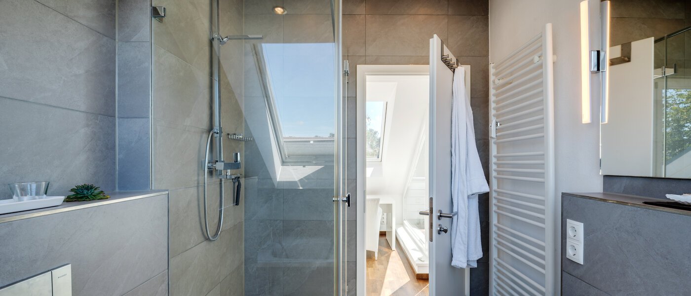 ático con terraza München Untermenzing 03 baño 9794