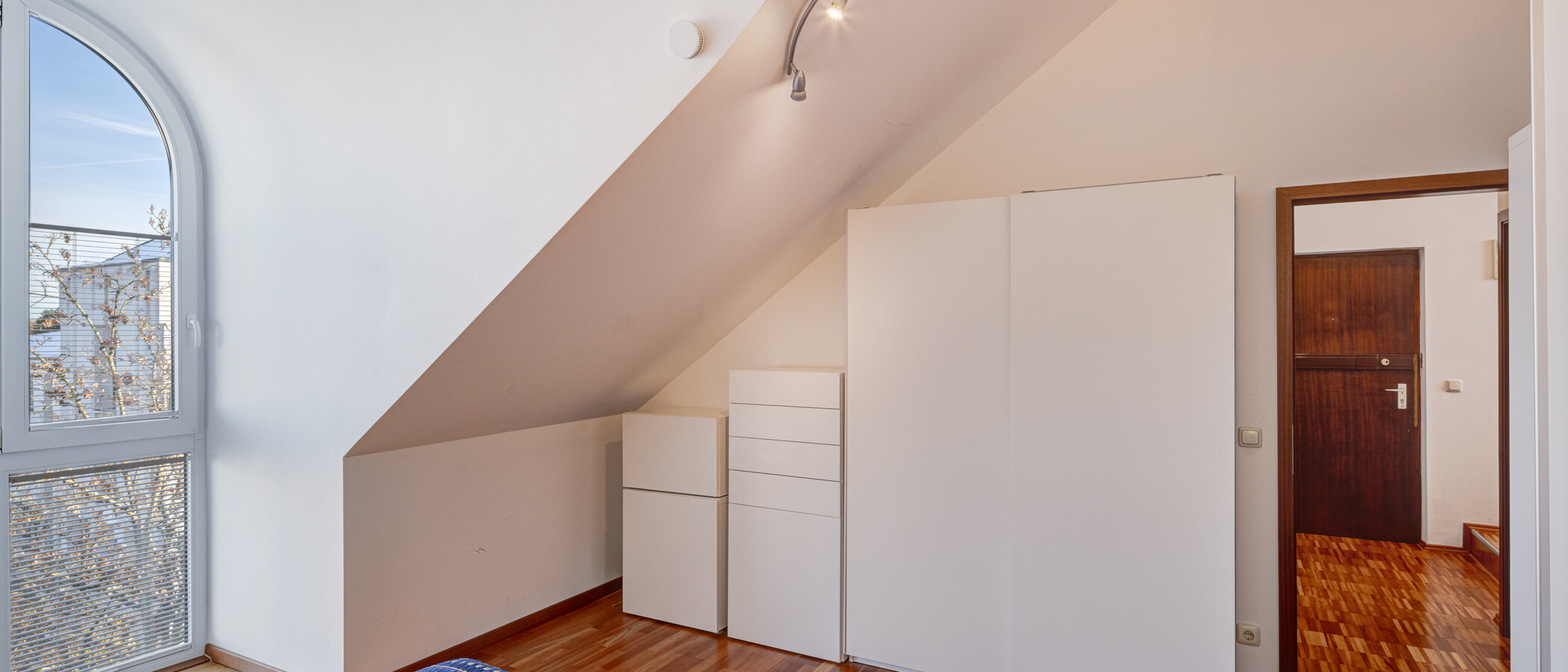 ático Ottobrunn 03 dormitorio 9824