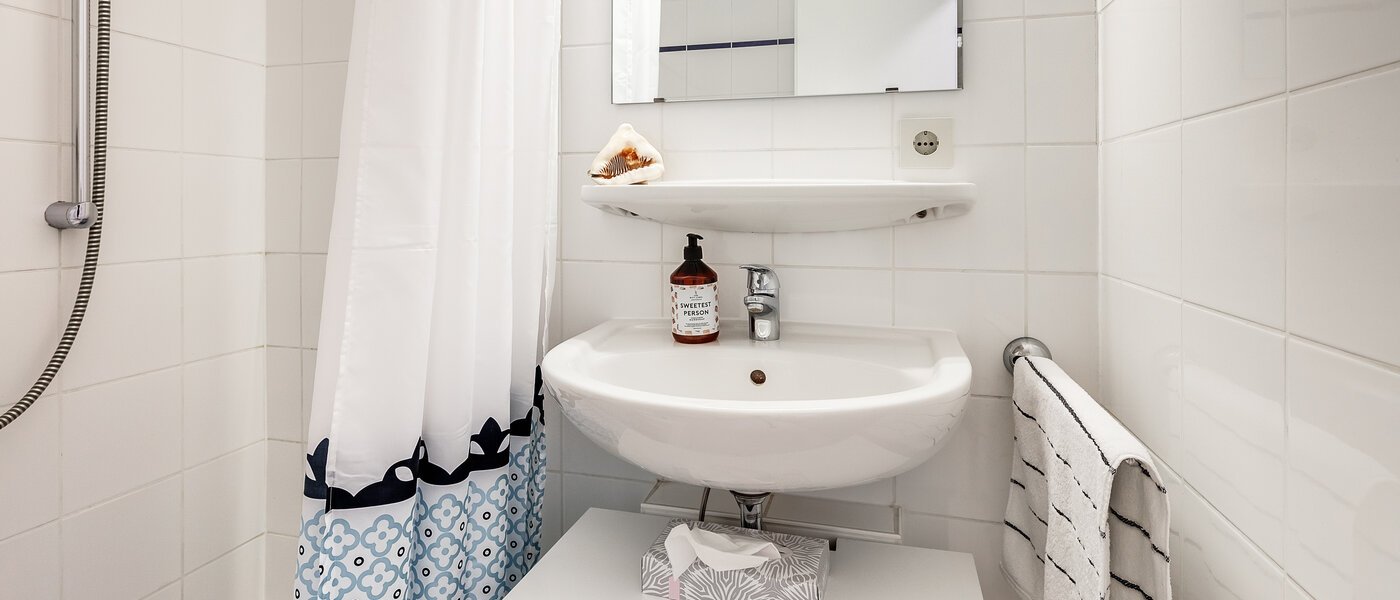 apartamento München Schwabing-Nord (zw. Leopoldstraße & Englischen Garten) 01 baño 9873