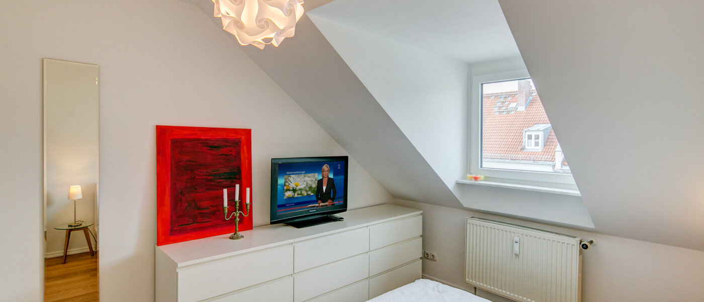 ático München Thalkirchen 02 dormitorio 9893