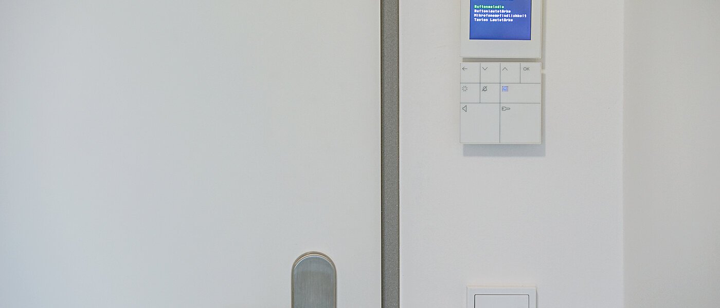 apartamento München Schwabing-Georgenschwaige 03 pasillo 9904