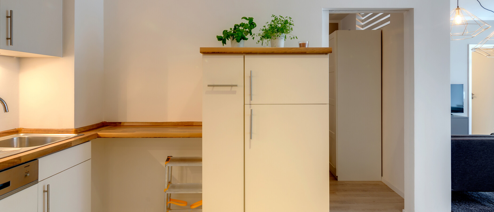 apartamento München Schwabing-West (rund um den Hohenzollernplatz) 05 cocina 9957