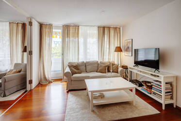 Se alquila encantador y luminoso apartamento urbano