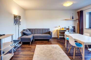 Apartamento amueblado de 2 habitaciones en el Pasinger Stadtpark