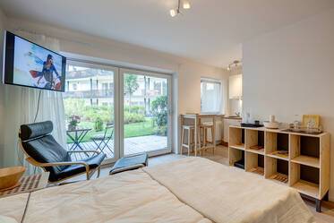 Precioso estudio con terraza y jardín, amueblado, en Múnich Nymphenburg