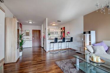 Apartamento amueblado muy bonito en Schwabing