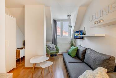 Cerca de la Universidad: Pequeño y bonito apartamento