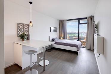 Estudio amueblado de 1 habitación con balcón, en Rosenheimer Platz