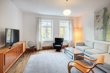 Amplio apartamento de 5 habitaciones cerca del Jardín Inglés