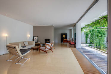 Bungalow con una bonita decoración en Grünwald