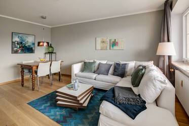 Apartamento amueblado de 2 habitaciones en alquiler cerca de Westpark