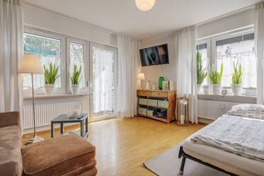 Apartamento amueblado en planta baja en Moosach en alquiler