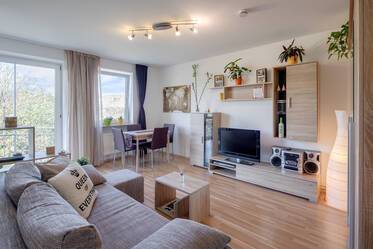 Apartamento amueblado muy bonito en Laim