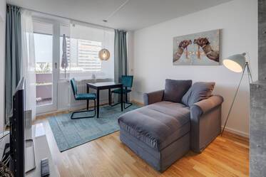 Apartamento amueblado muy bonito en Laim