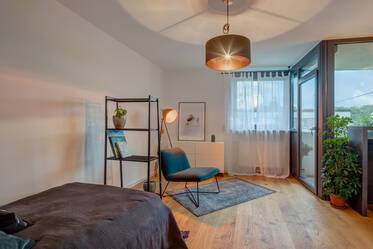 Apartamento con cocina de diseño y balcón