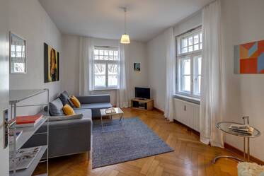Elegante apartamento en edificio histórico protegido